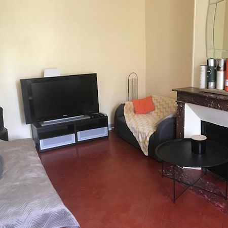 La Maison D'Amis Auneuil Экстерьер фото